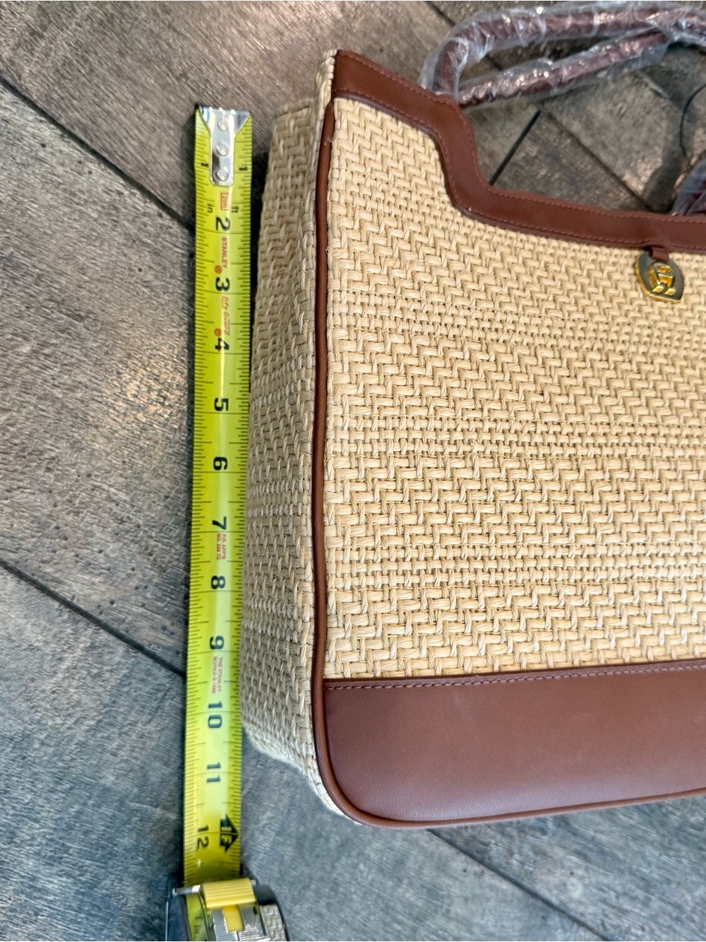 Vintage Etienne Aigner Woven Straw Tote Bag in Brown & Cream - Picture 6 of 9
